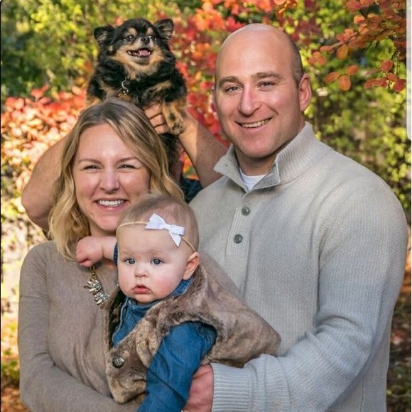 Meet your Posher, Tiffany - Picture 1 of 1